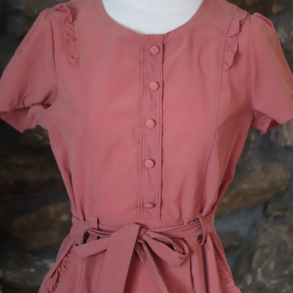 Mini/Midi Dress - Picture 2 of 3